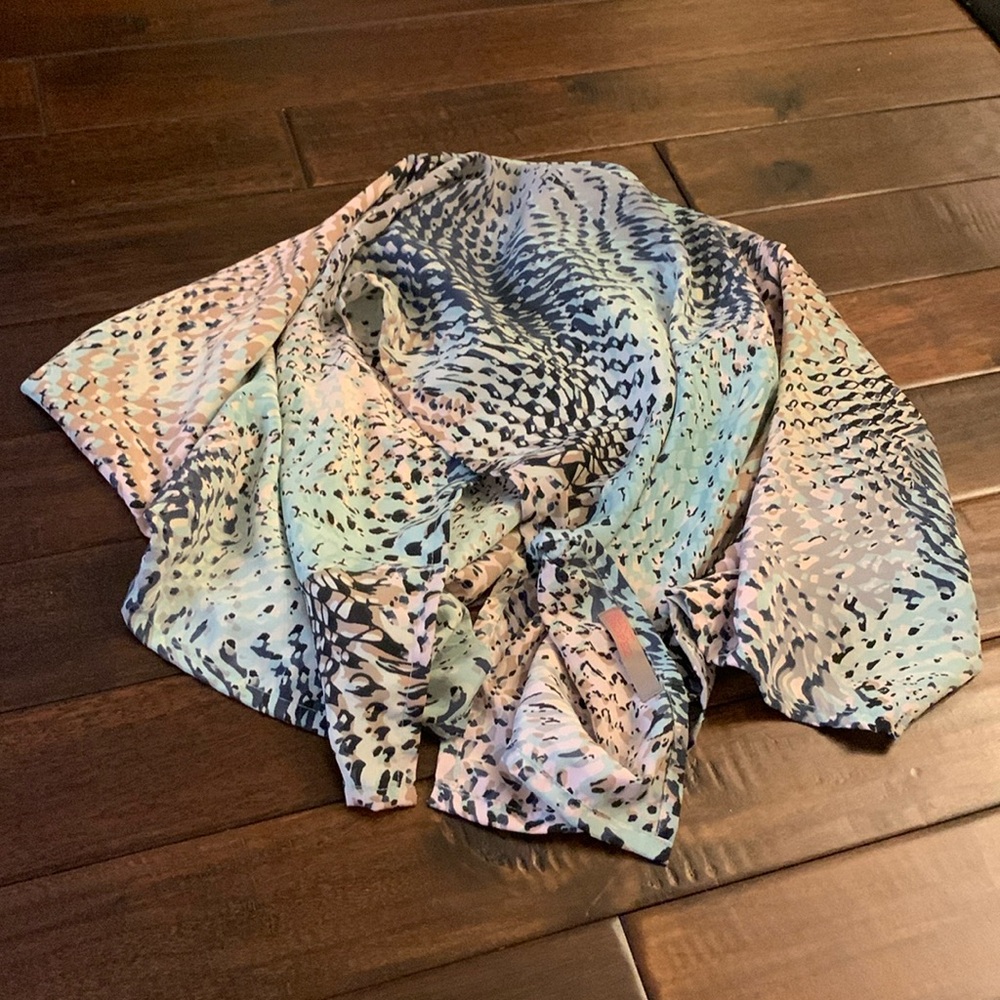 Saint Tropez Polyester Scarf 41 x 40 inches approximately